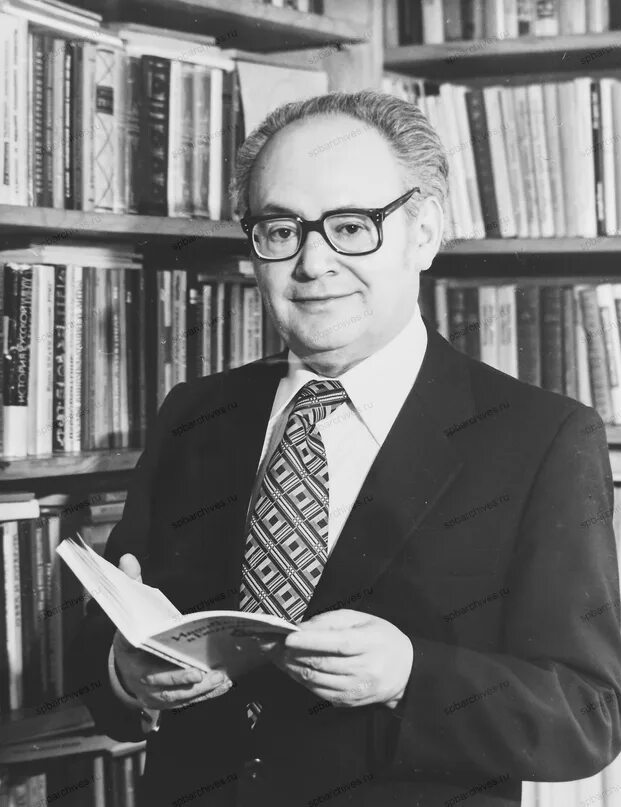 Книговед. Книговед