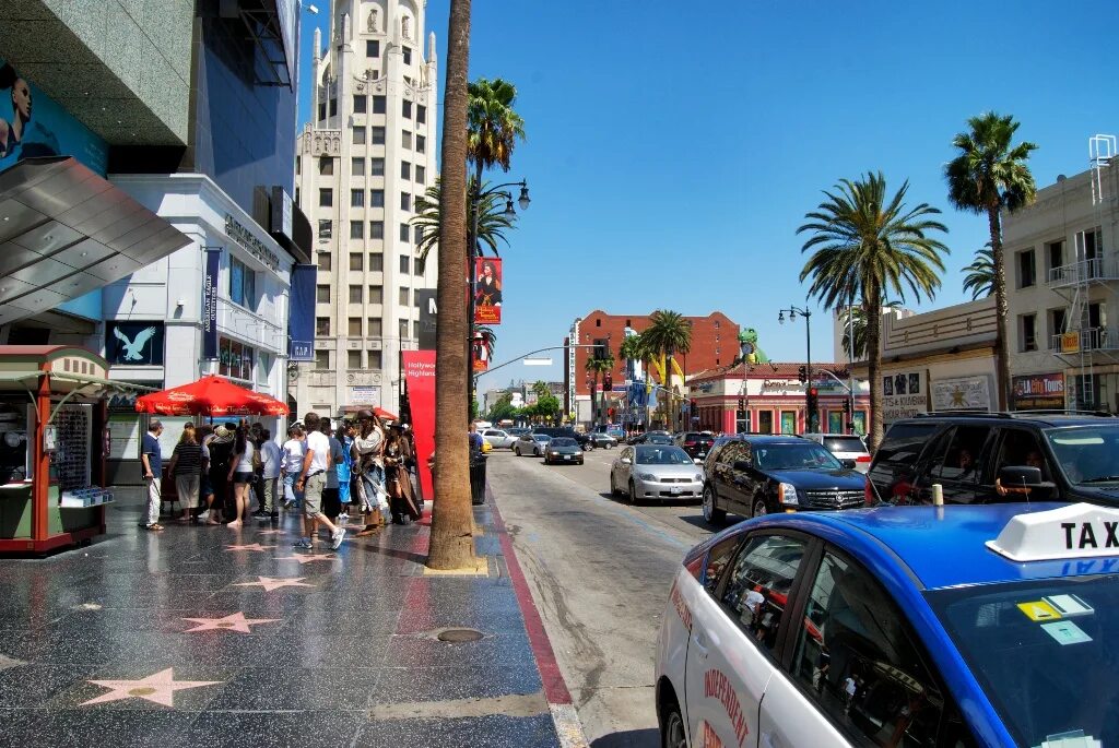 Los angeles street. Лос Анджелес улицы. Лос Анджелес Центральная улица. Лос Анджелес улицы Голливуда. Улицы Лос Анджелеса центр.