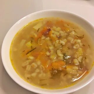 Как сварить рассольник с перловкой и солеными