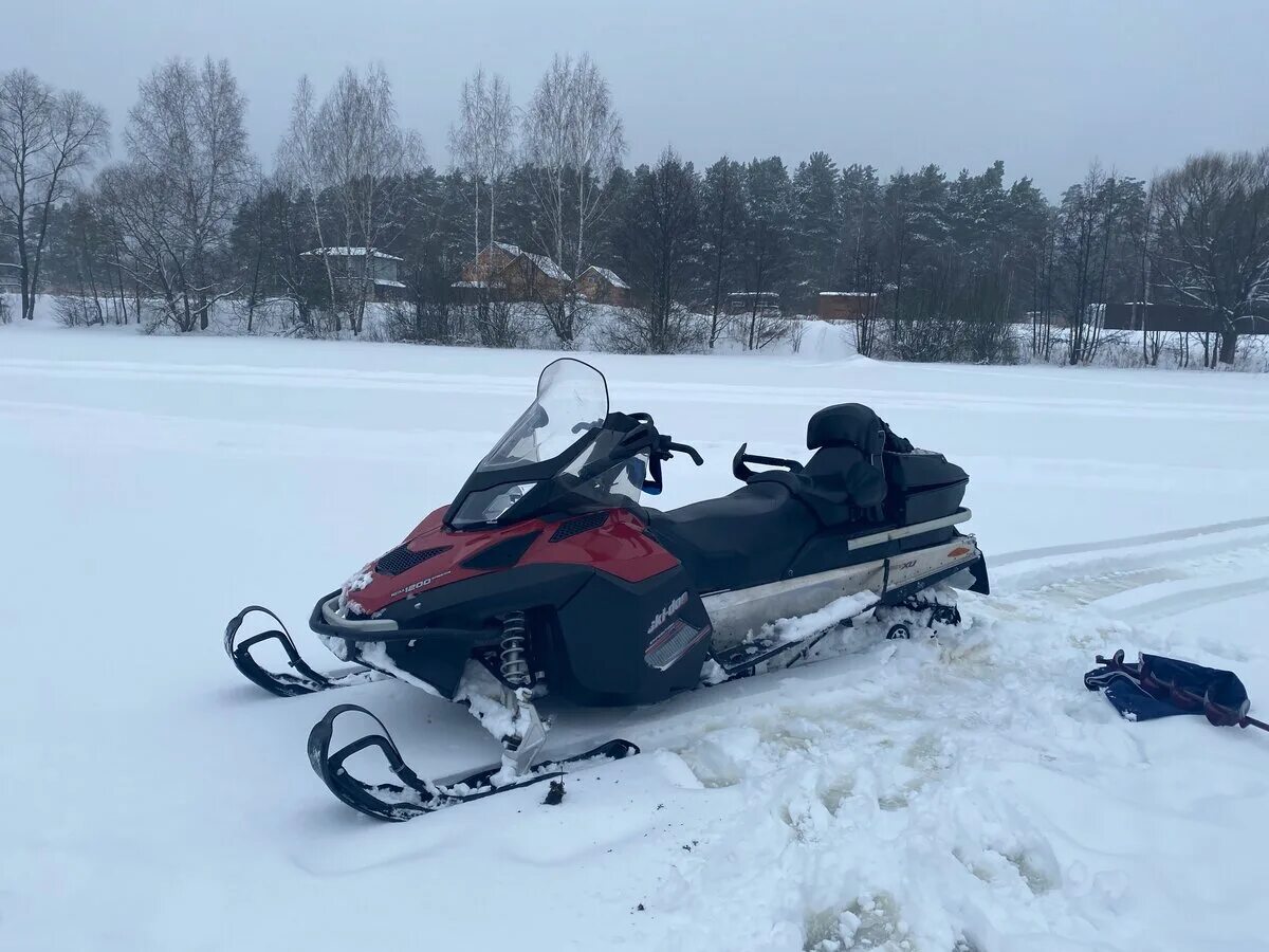 Ski doo expedition se