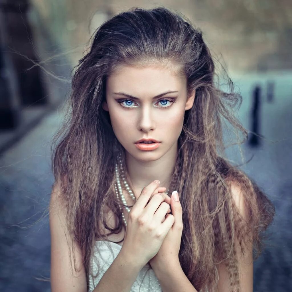 Красавицы с русыми волосами. Анастасия брысина модель. Jade weber without makeup. Анастасия филдс модель. Модели шатенки.