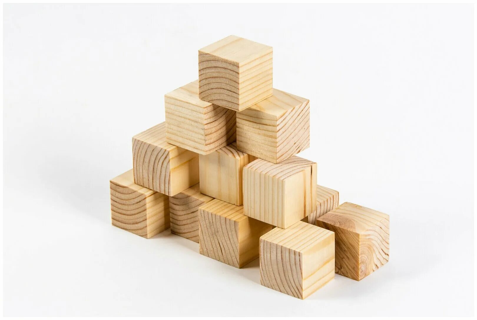 Деревянные кубики купить. Деревянные кубики. Кубики деревянные неокрашенные. Кубики деревянные для детей неокрашенные. Деревянные Кубы.