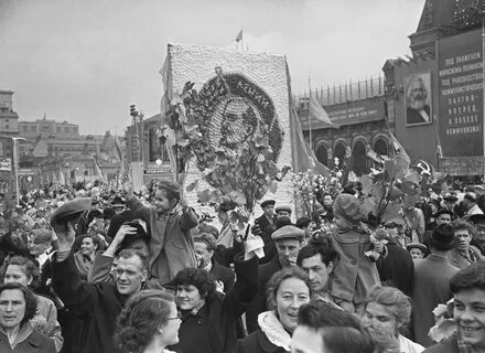 Май 1958