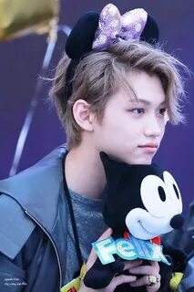 Картинки феликса из stray kids