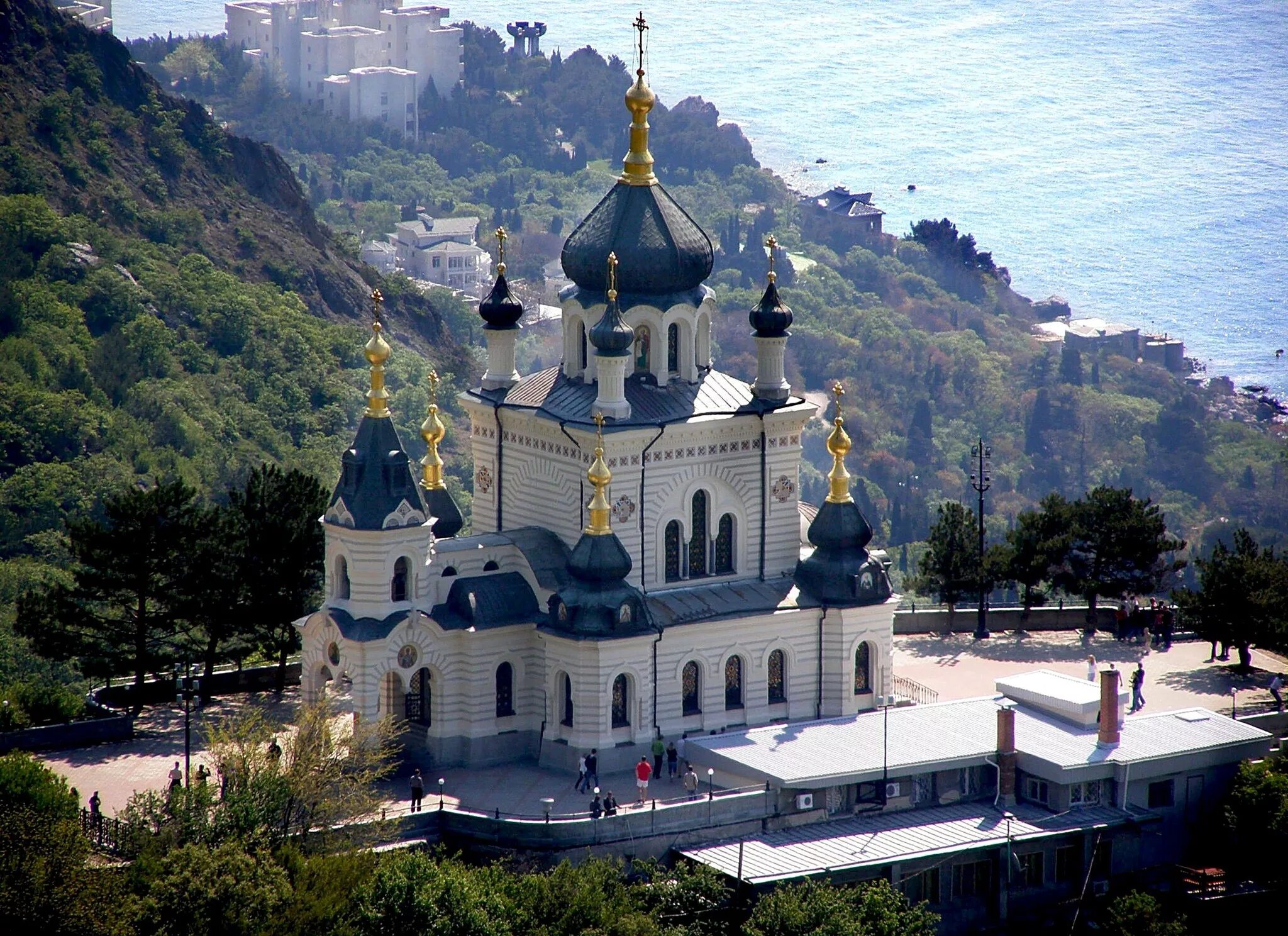 Фото церкви форос. Церковь Воскресения Христова Форосский храм. Воскресенская Церковь (Форос). Храм Воскресения Христова в Форосе Крым. Церковь Вознесения Христова Форос.