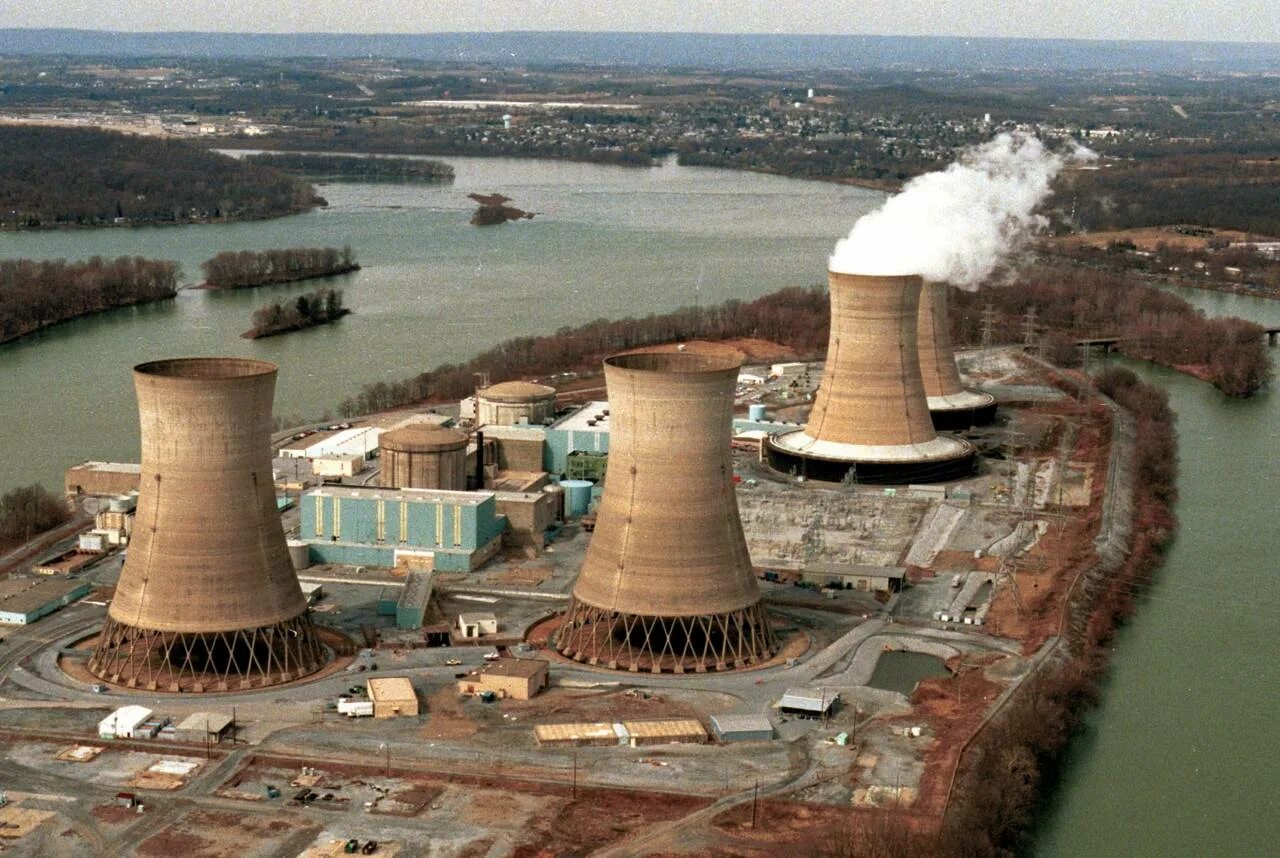 Аэс в америке. Аэс three mile island. атомная станция три майл айленд. тримайл-айленд сша 1979 г.. авария на аэс три-майл-айленд.