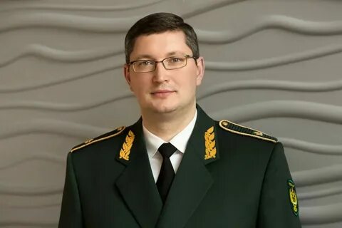 Заместитель директора ведет часы