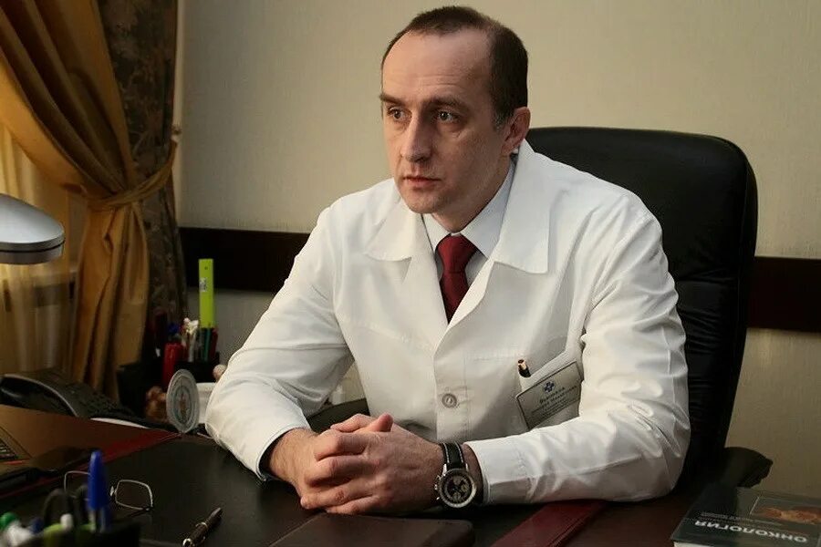 Главный врач индивидуальный предприниматель. Кем может работать врач. Главный врач индивидуальный предприниматель. Свободное время к врачу. Стороженко омск министр здравоохранения.