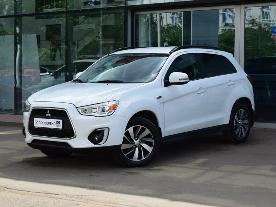 Mitsubishi белая. Мицубиси АСХ 2014 белый. Mitsubishi ASX 2014. Mitsubishi ASX 2014 белый. Mitsubishi ASX I 2014.