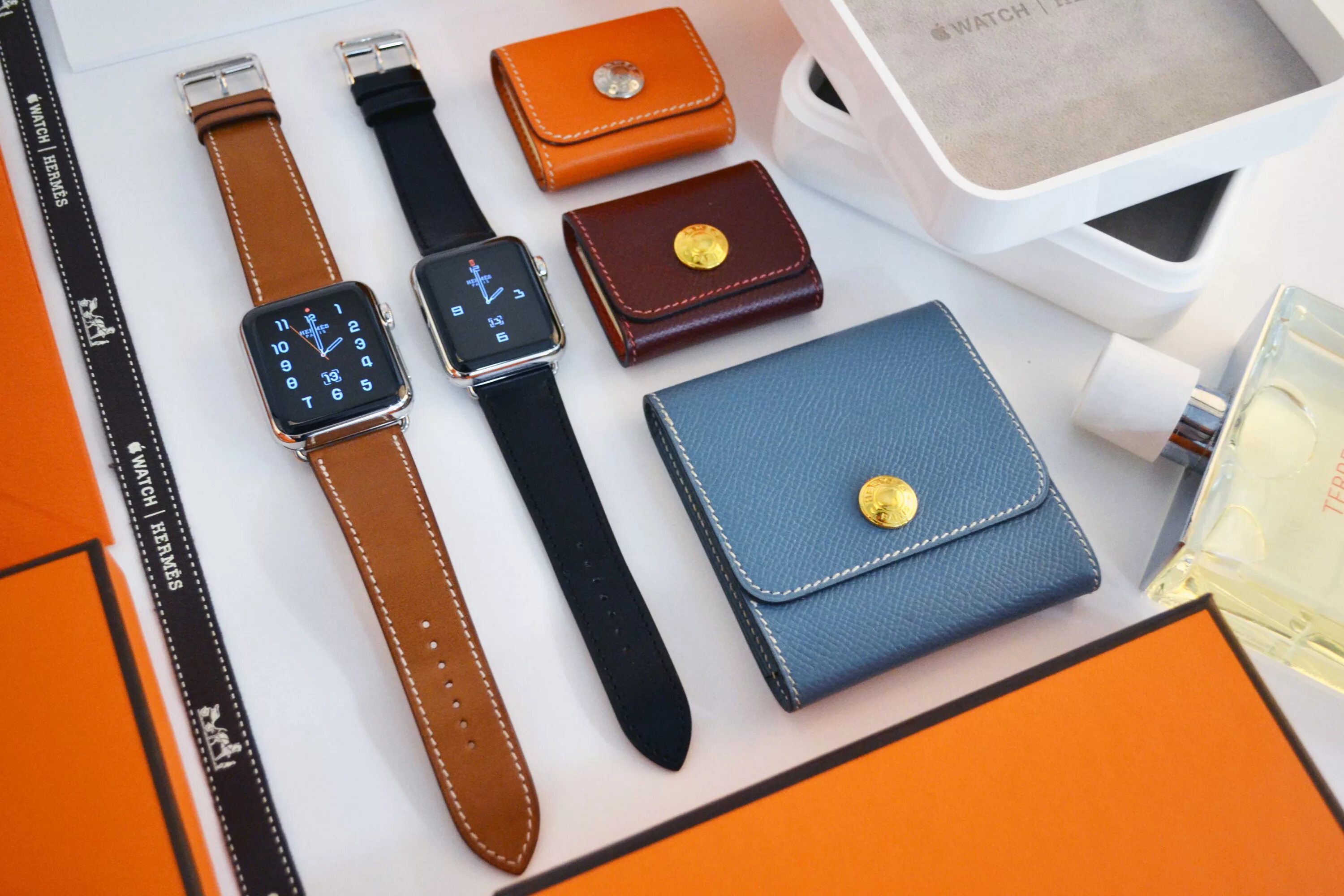 Apple watch hermès series 7. Часы эпл вотч хермес. Часы hermes 44 мм. Apple iwatch 7. Apple watch series 9.