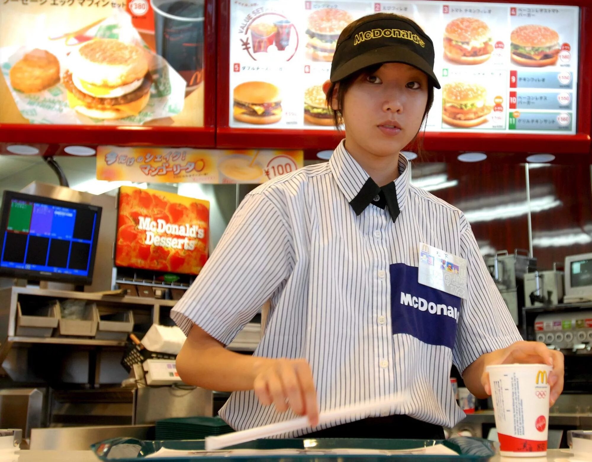 MCDONALD'S Japan. Макдональдс солдат. Japanese MCDONALDS. MCDONALD'S food Japan.