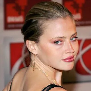 Erotik striptiz oyinlar onlayn