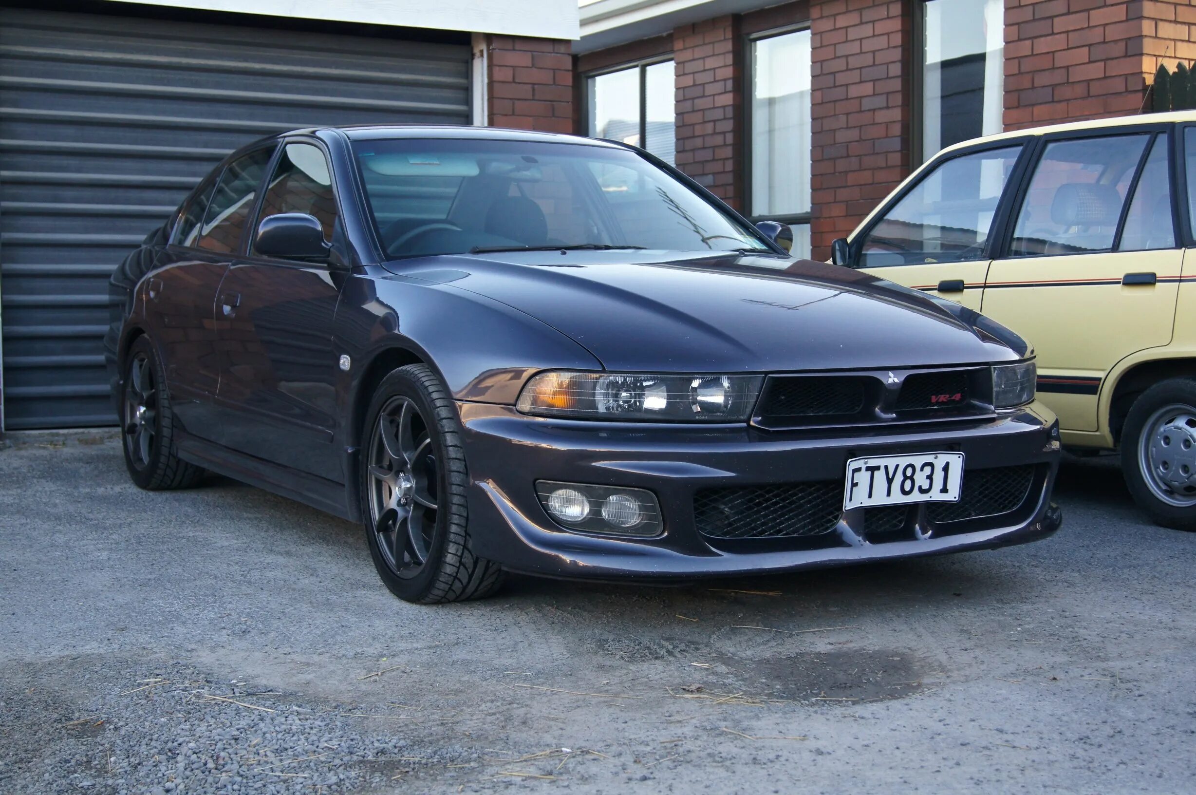 Галант сигнал. Mitsubishi galant vr4 2003. митсубиси галант 8. mitsubishi galant vr4. мицубиси галант vr-4.