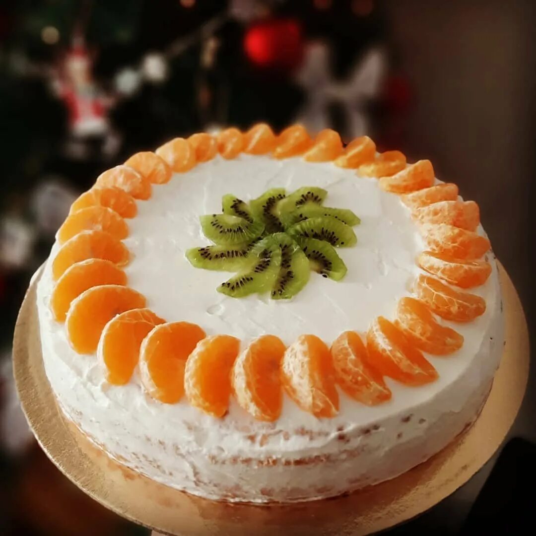 торт бисквитно фруктовый. фруктовый торт. фруктовый торт. йогуртовый торт с желе. бисквитный торт с йогуртовым кремом и фруктами.