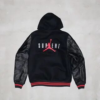Пуховик supreme x jordan
