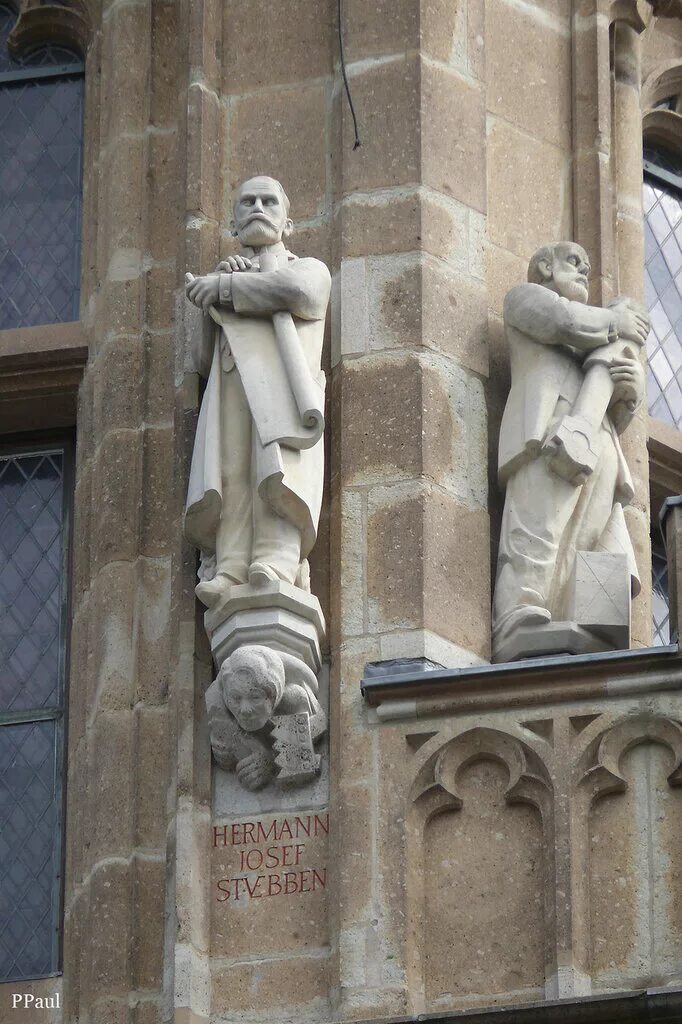 здание городского управления. кёльн здание городского управления скульптуры. кёльн здание городского управления. королевские ворота скульптуры калининград. Konrad von hochstaden кельн.