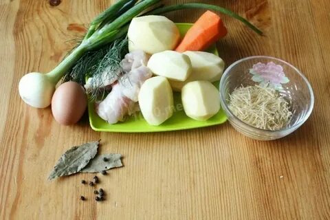 Лук морковь лавровый лист соль