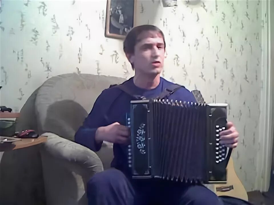 К иванин гармонь