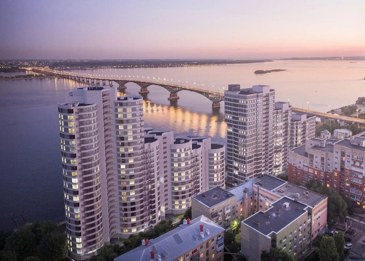 Татищево фото. Куплю поливановский дома дешёвые. Жк крылья аэросъемка саратов. Саратовская недвижимость. Жк дом на волге саратов.