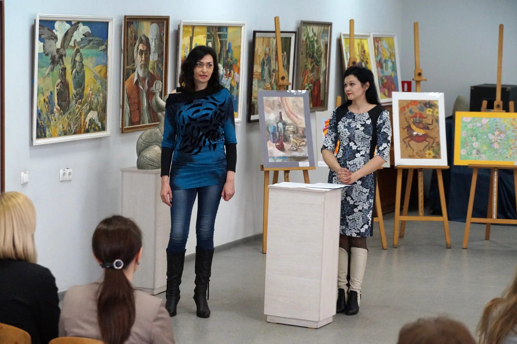 Спбгуп факультет искусств. Академия искусств конкурс. Академия искусств конкурс. Районный дом культуры нязепетровск. Художественный колледж.