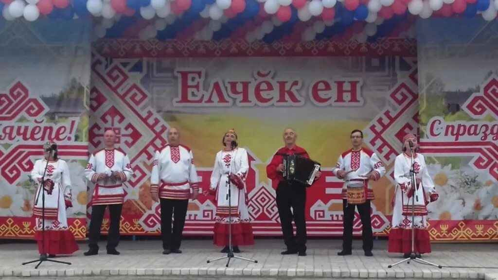 Яльчики чувашия. Акатуй яльчики 2024. Яльчики песня. Национальные традиции чувашии акатуй. Праздник деревни большие яльчики.