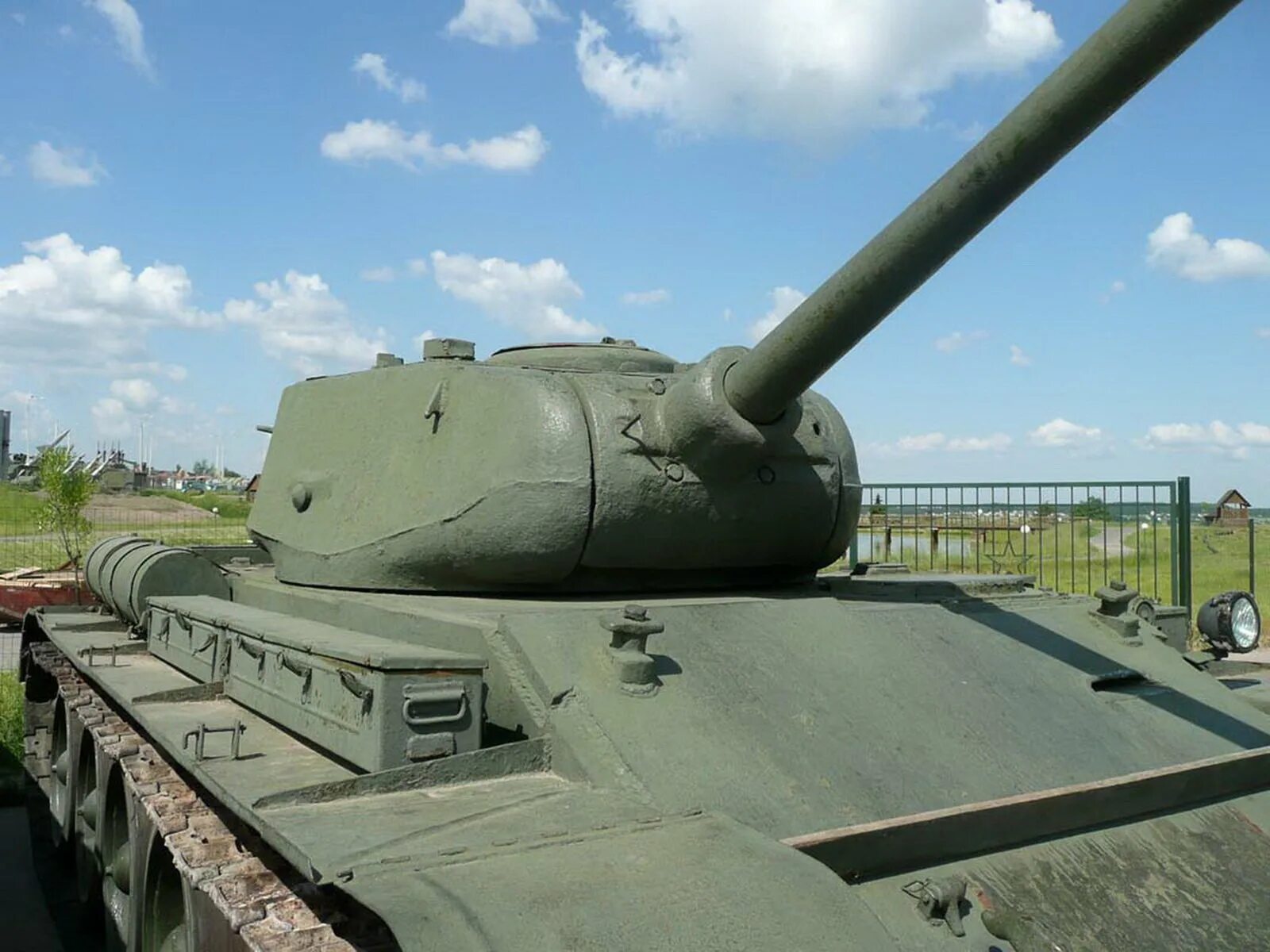 Т44 танк. Т-44 средний танк. Т 44 85. Танк т44 в Венгрии. 44 танковый