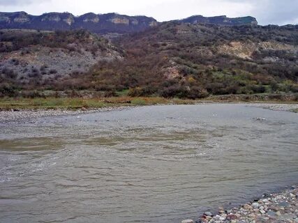 Вода реки кубань