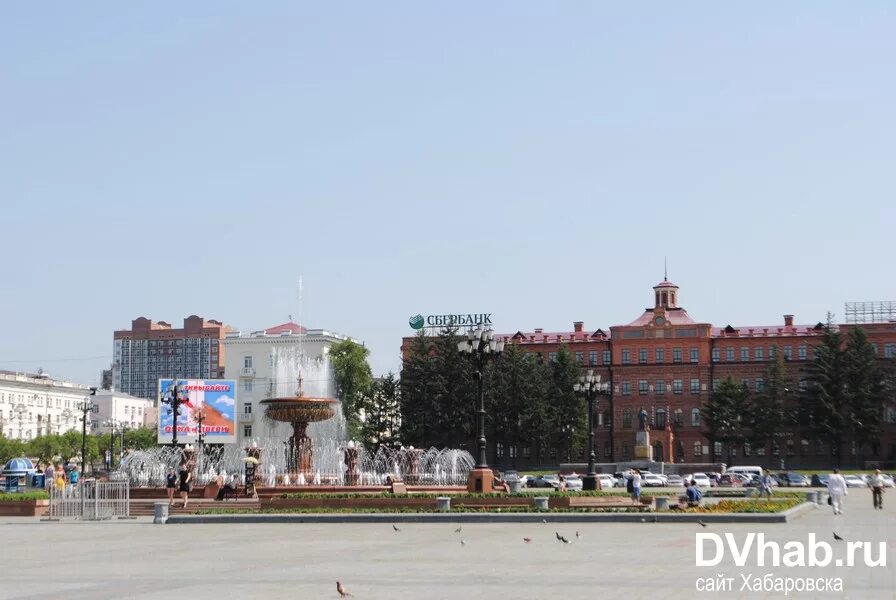 Площадь хабаровска. Площадь ленина хабаровск. экран на площади ленина хабаровск. главная площадь хабаровска. площадь ленина хабаровск вид сверху.