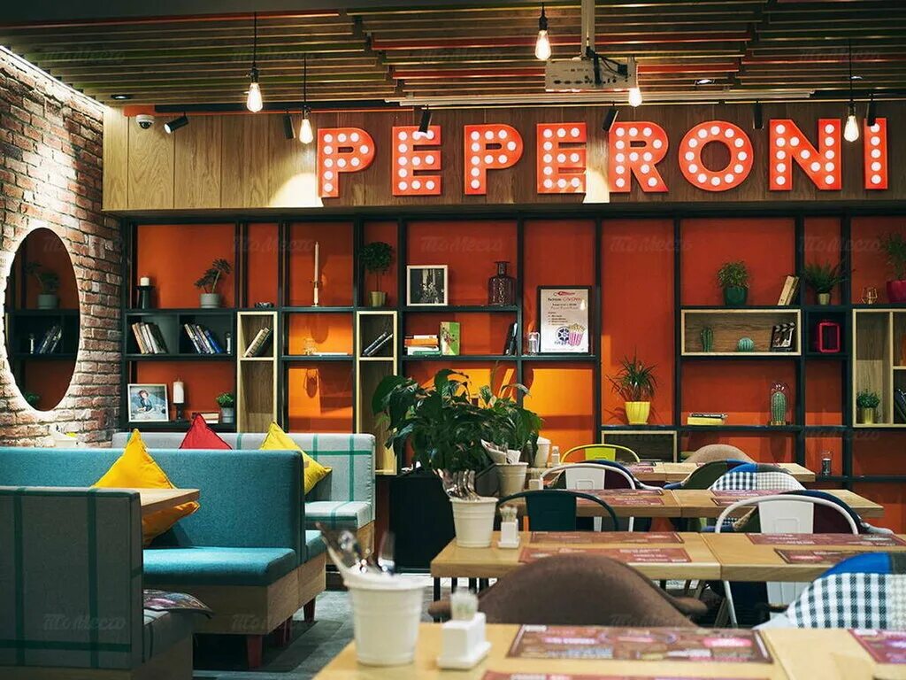 пепперони на смоленской ресторан. пепперони спб. пицца bbq. пепперони. Peperoni пиццерия.