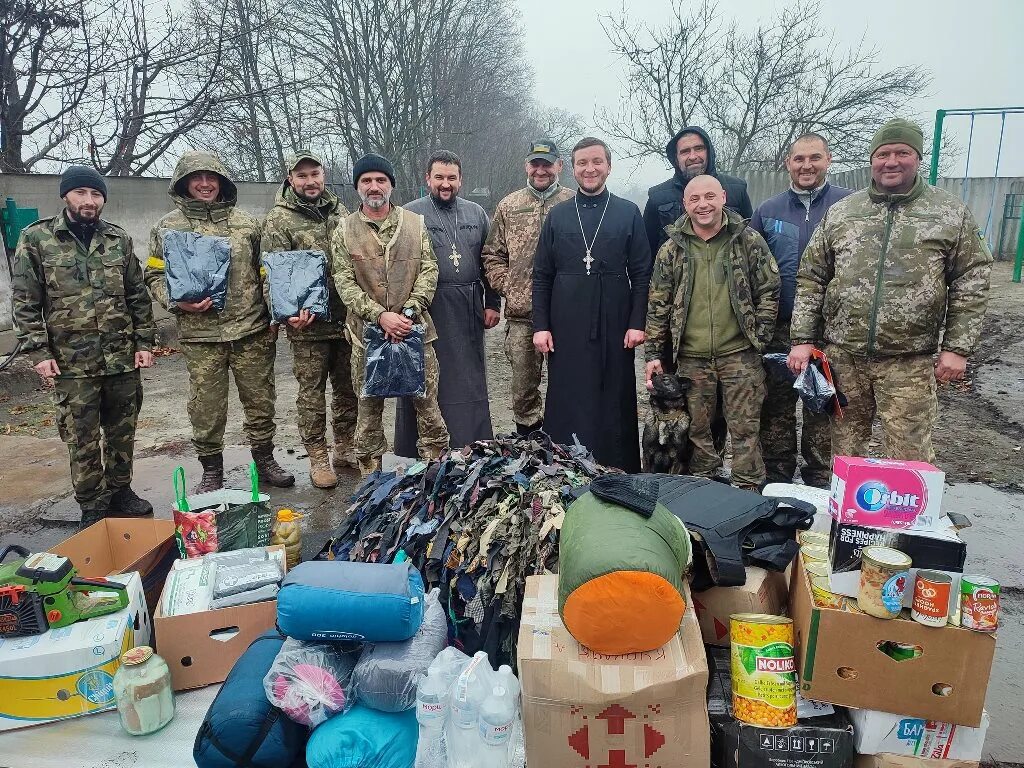 Православные войны на украине. Священники на войне в Украине. Кошары Волынь Украина. Союз православных журналистов Украины.