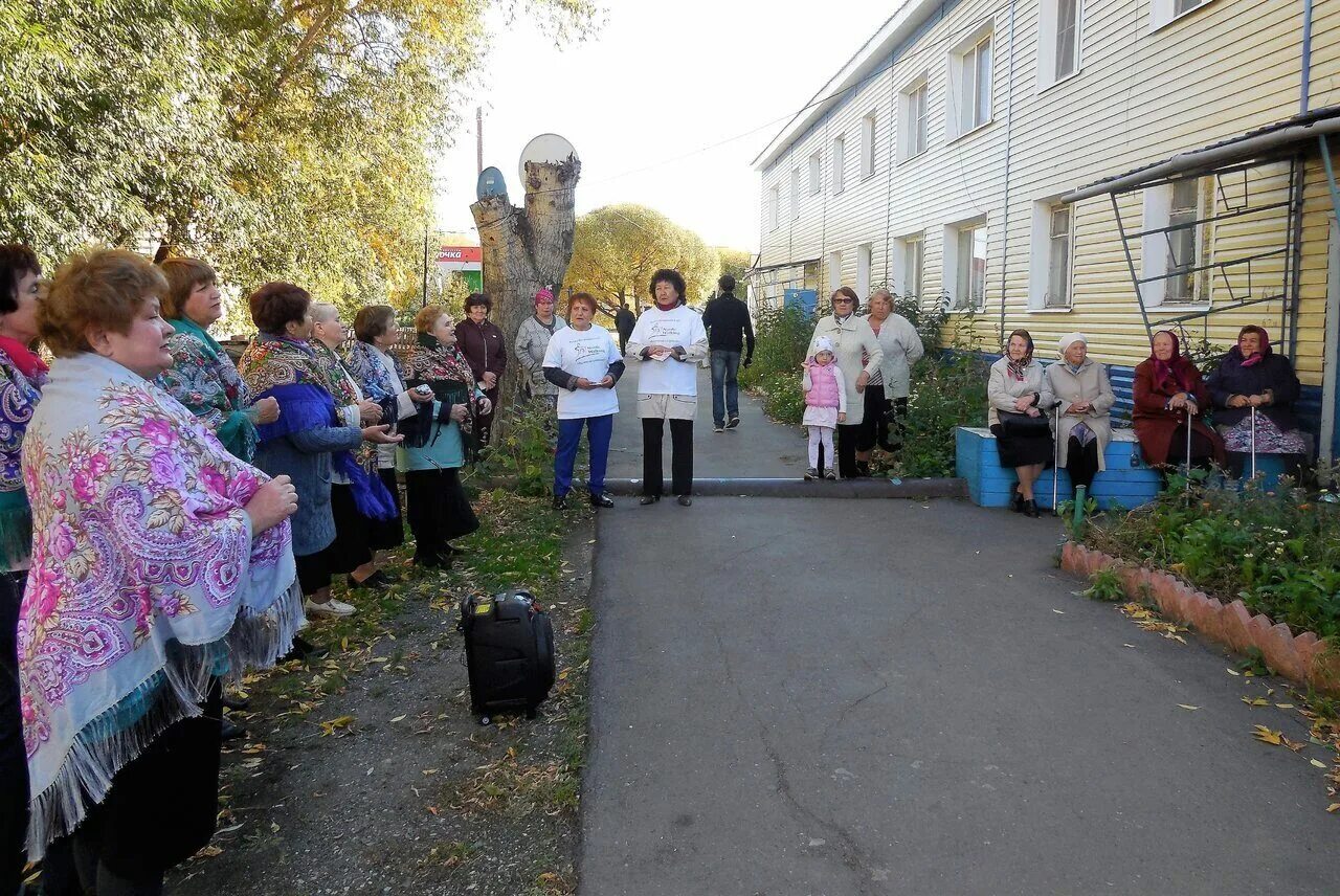 Прогноз русская поляна. Новосанжаровка русско Полянский район. Русско-Полянский район. Русско-Полянский муниципальный район. Село Новосанжаровка русско-Полянского района.