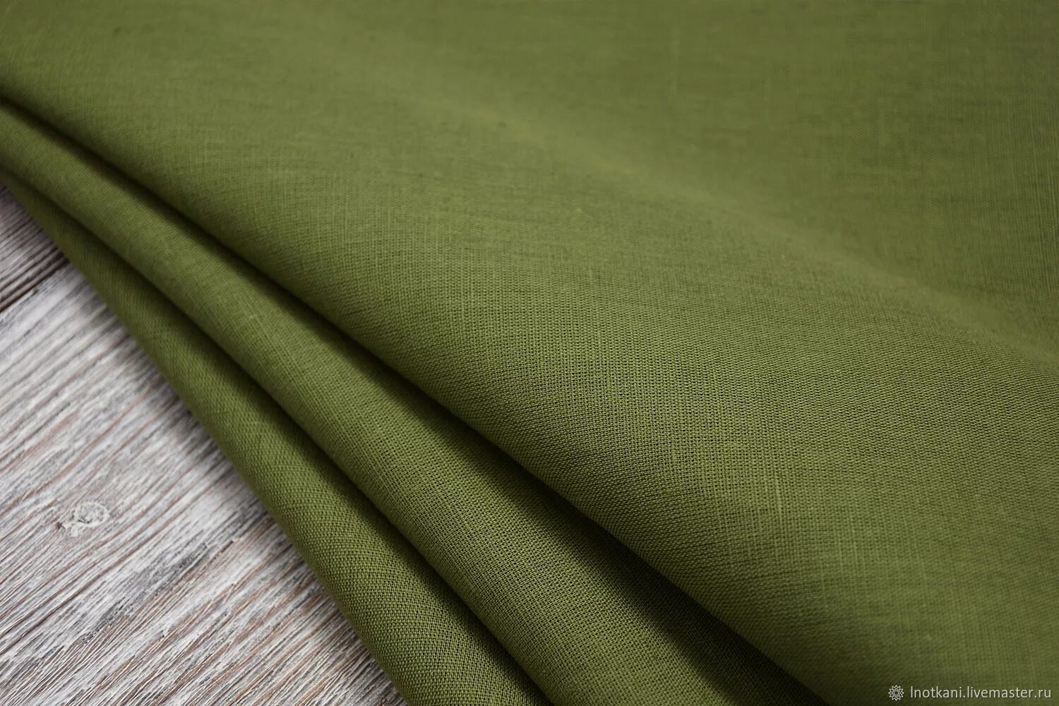 Ткань Энигма белорусский лен. Сукно зеленое белорусское. Зеленая холщовая ткань. Лен вуаль Белоруссия зеленый.
