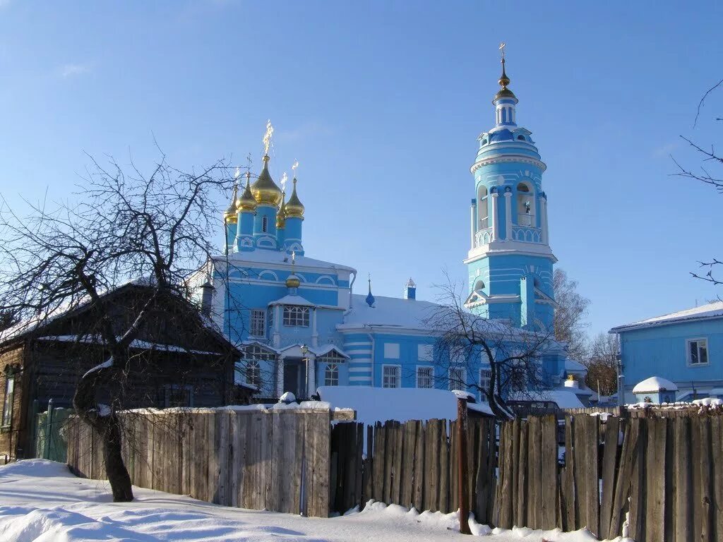 богоявленский храм коломна зимой. богоявленский собор в коломне. церковь богоявления в гончарах. богоявленский храм коломна. церковь богоявления в гончарах.