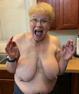 Голая бабушка с большими сиськами (59 фото) - порно ttelka.com