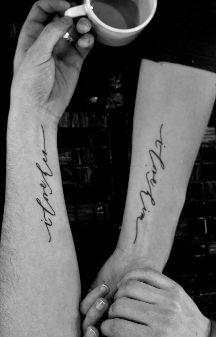 Парные Татуировки надписи. Тату надписи про любовь. Парная надпись тату. Тату надписи на руке для двоих. Тату любимого человека