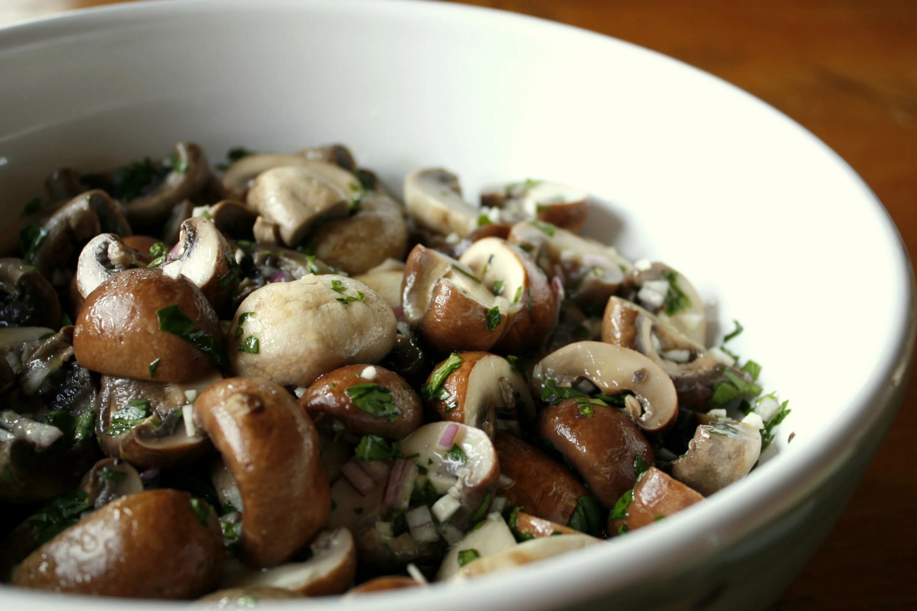 Мариновать грибы рецепты простой. Грибочки шампиньоны. Соленые грибы. Вареные шампиньоны. Отварные грибы.
