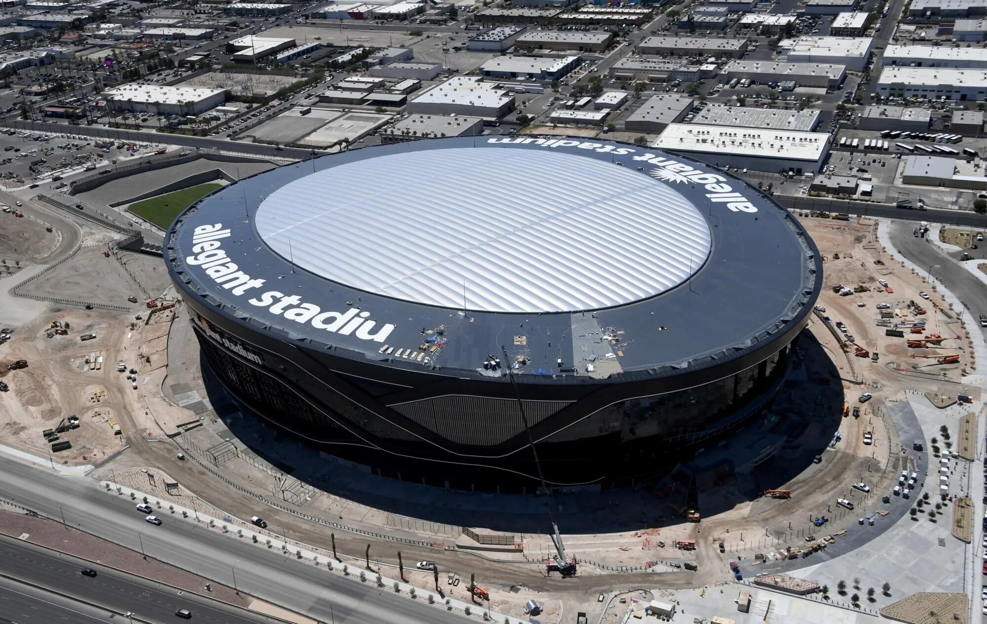 Алледжиант Стэдиум. Allegiant Stadium, las Vegas. Стадион SKD Либерия. New Stadium Black. Черный стадион