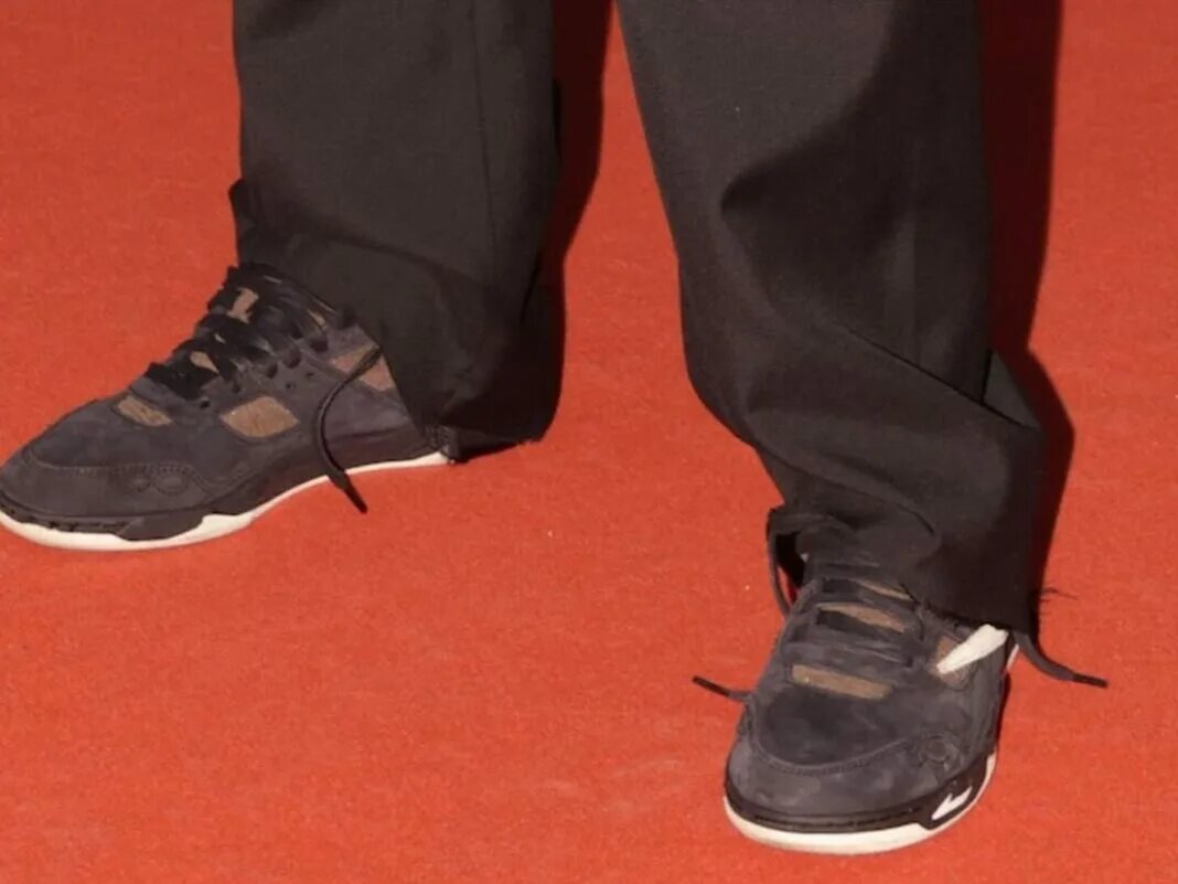 Travis scott x jordan cut the check. Travis scott nike 2025. джорданы трэвис скотт 2025. nike air jordan travis scott cut the check.