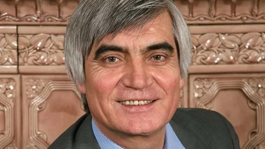 Калимуллин биография. Калимуллин. Калимуллин биография. Рафис калимуллин. Певец рафис калимуллин.