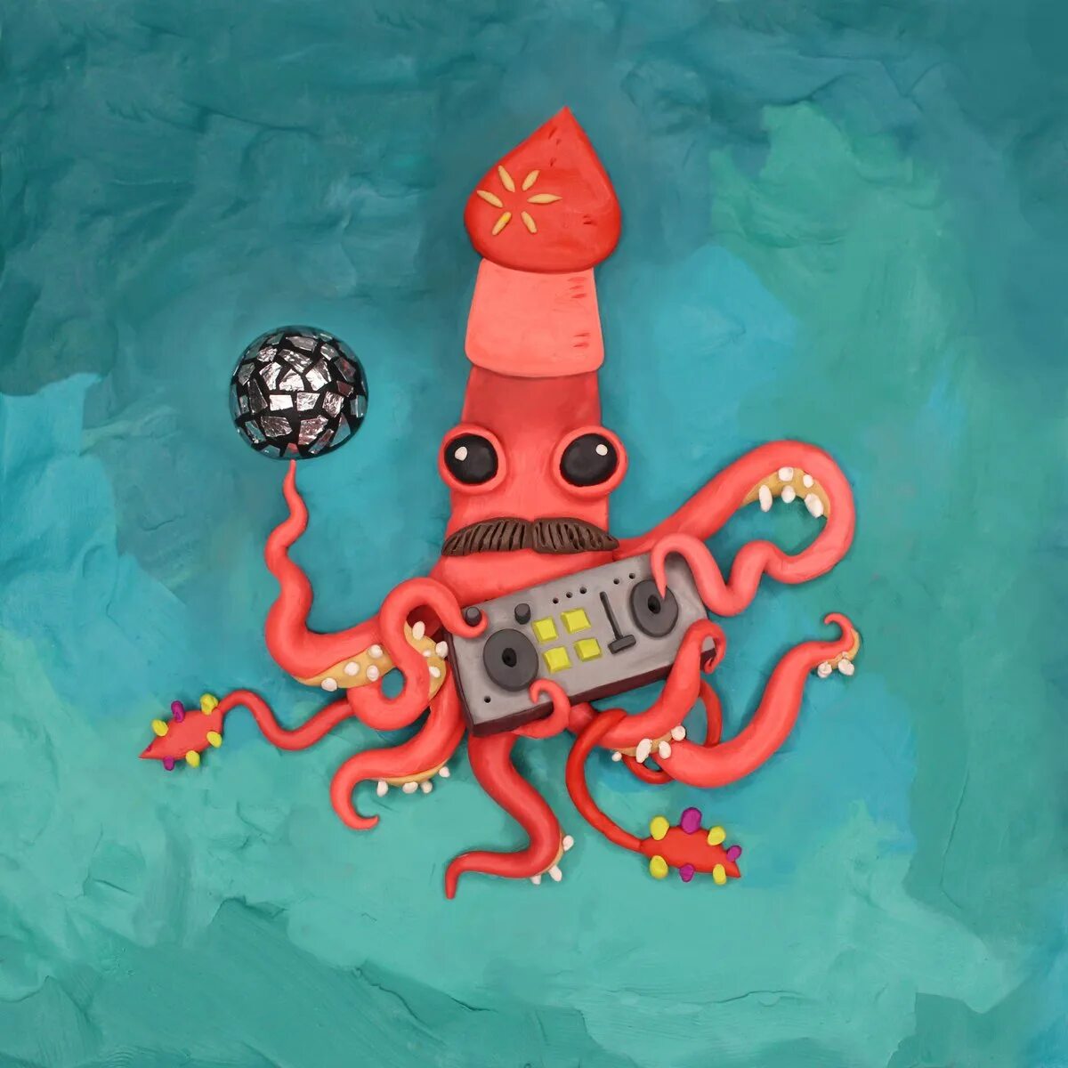 Маски вип гостей игра в кальмара. Кальмар 2021. Обложка трека кальмар. Игра в кальмара дорама нетфликс. Кальмар 2021.