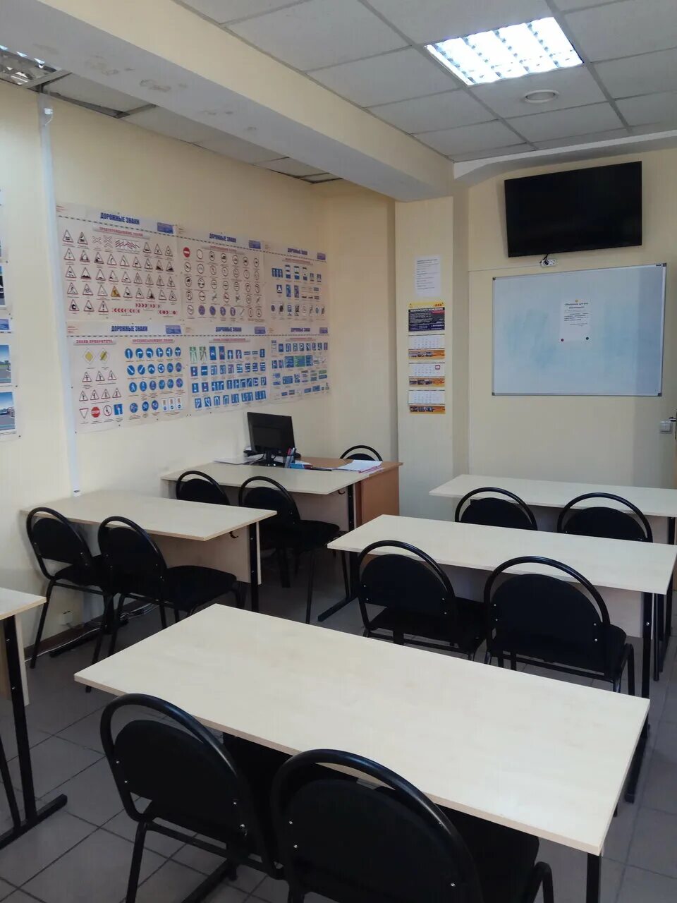 люкс автошкола нижний тагил ггм. автошкола октябрьская. автошкола октябрьский башкортостан. автокурс киров автошкола. автошкола досааф ижевск.