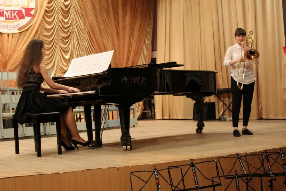 таганрогский музыкальный. таганрогское муз училище. таганрогский музыкальный. таганрогский музыкальный. таганрогский музыкальный.