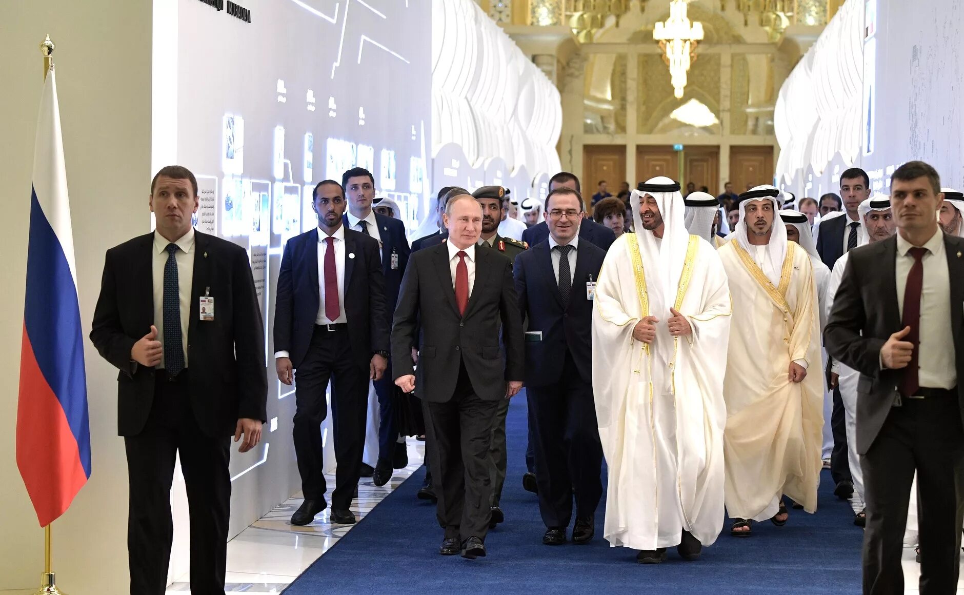 ОАЭ наследный принц Абу Даби. Визит Путина в ОАЭ 2019.