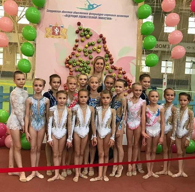 художественная гимнастика екатеринбург 19 школа. изотова стефания 2011г. сш 19 екатеринбург художественная гимнастика. художественная гимнастика лилия екатеринбург. спортивная школа лилия.
