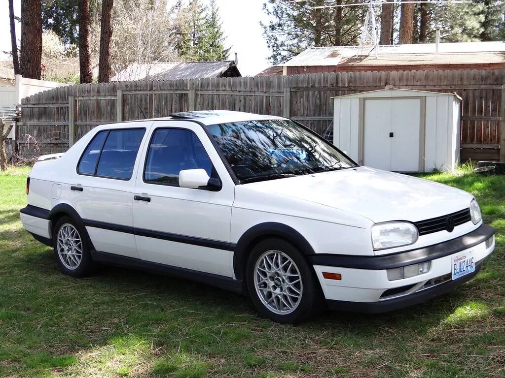 Volkswagen 1995. Фольксваген Джетта 1995. WV Jetta 1995. Фольксваген Джетта 1995 года. Jetta GLX vr6.