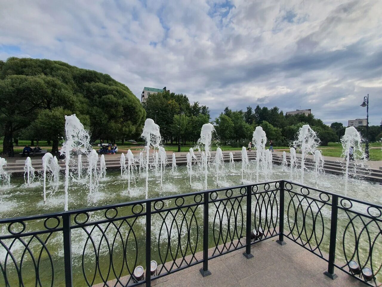 Любашинский сад фото