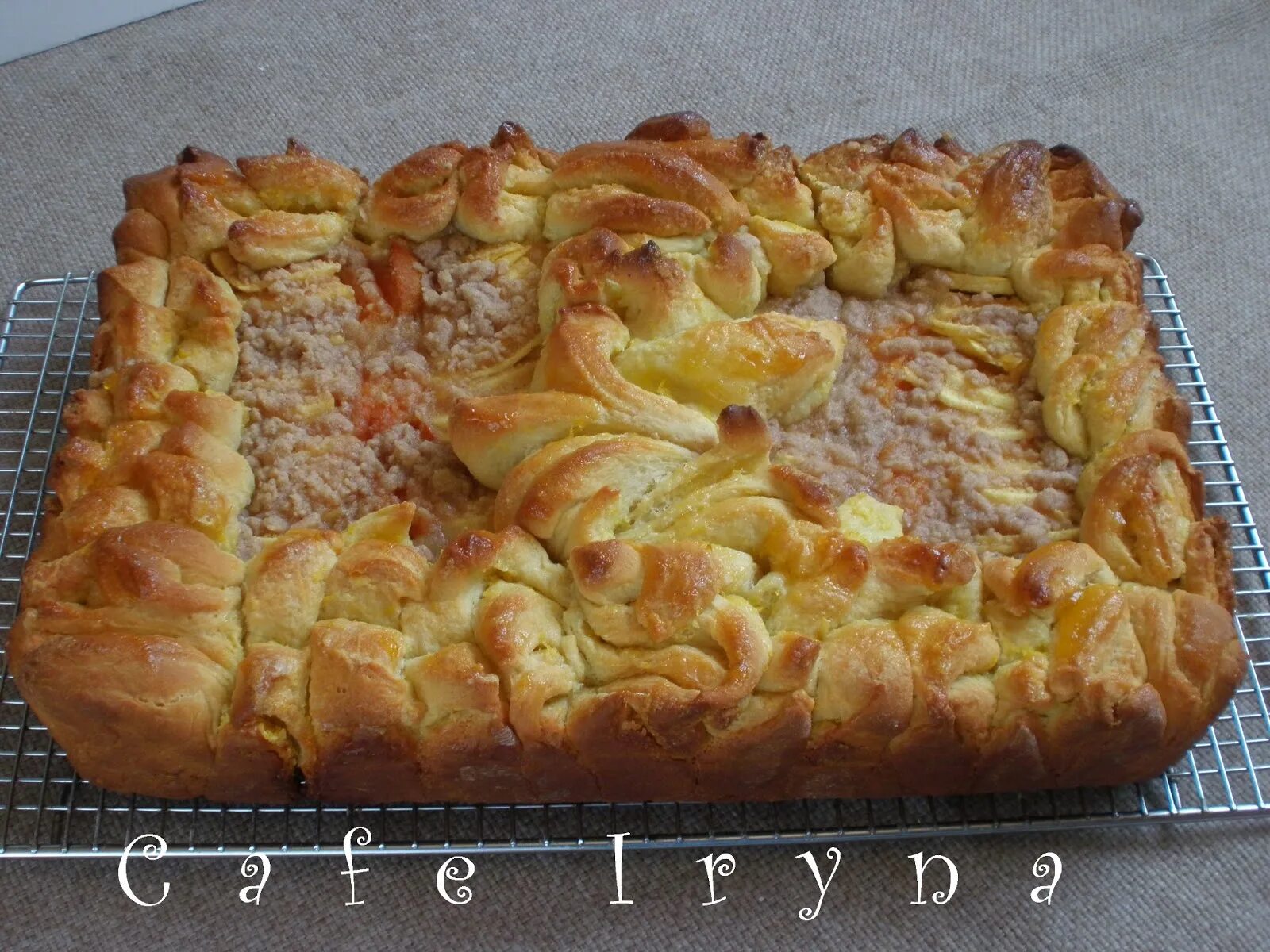 Дрожжевой пирог с яблоками фото Дрожжевой пирог, (мини-пирог ) "Яблочная бомба" смотреть видео онлайн от "Blik