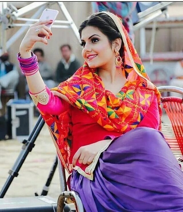 Девушки панджаби. Punjabi song две девушки. Punjabi girl. Девушки панджаби. Девушки пенджаба.
