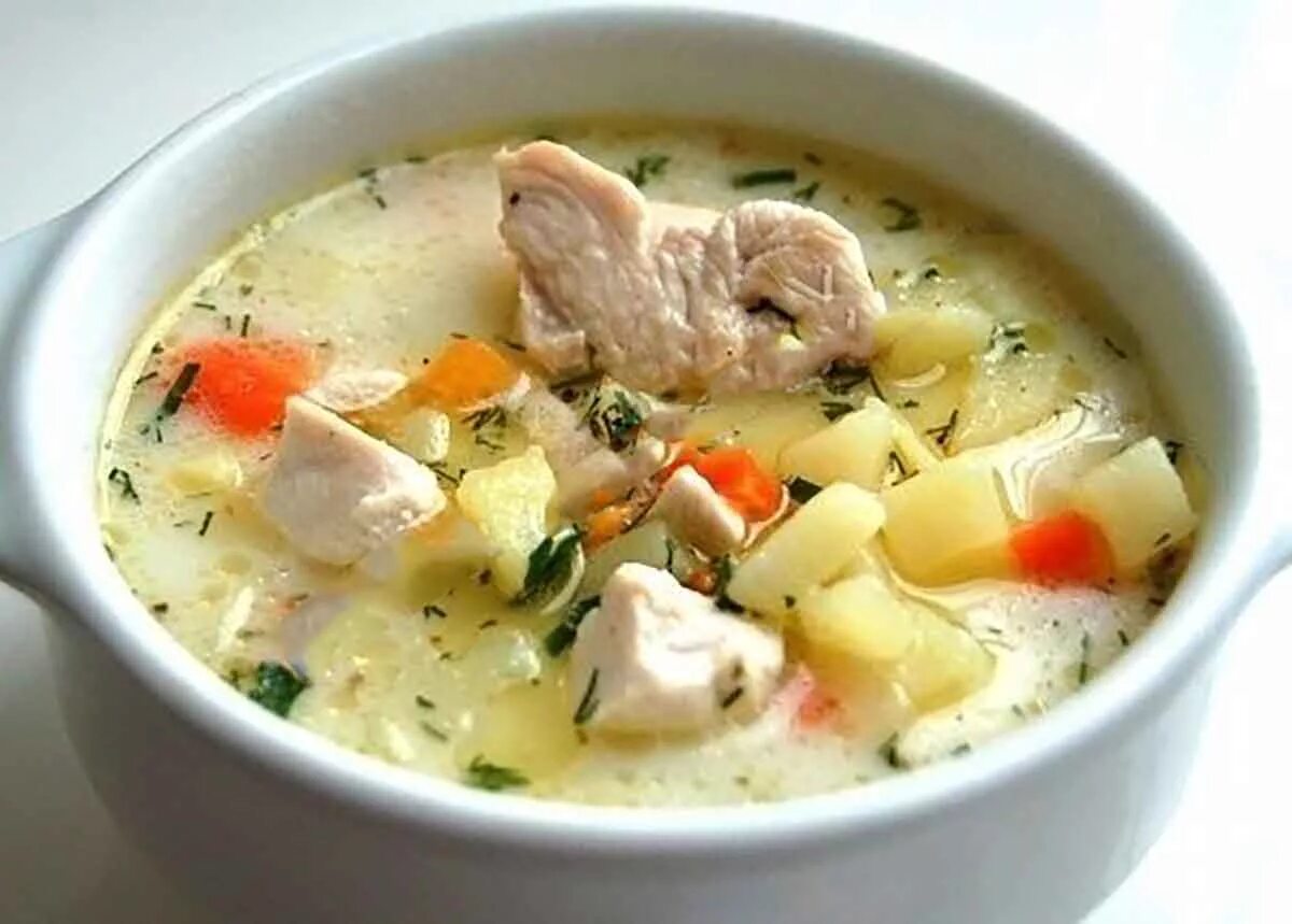 Сырный суп с шампиньонами. Куриный суп с плавленным сыром. Сырный суп с курицей и плавленным сыром. Куриный суп с плавленым сыром. Така с курицей рецепт