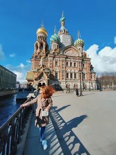 У твоей москвы и его невы